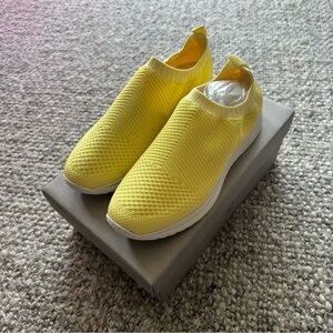 NEW With Box Lemon Yellow Cintia Low Top Vagabond Sneakers
